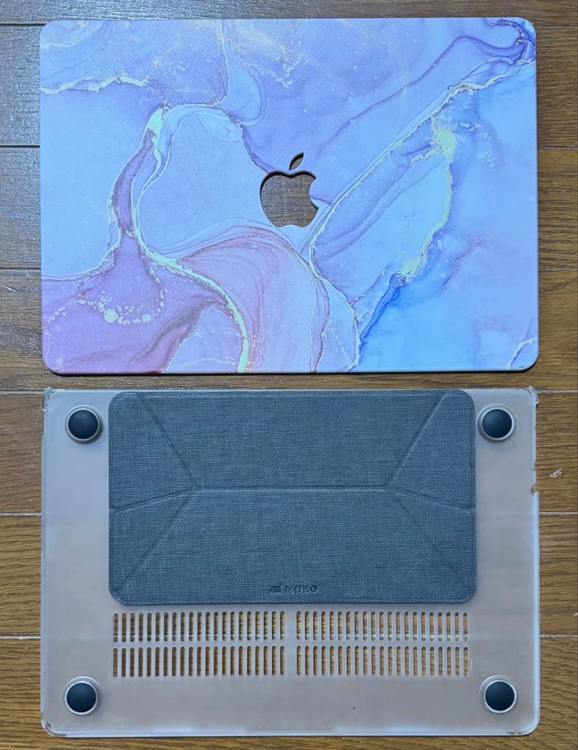 はなMacBook Air M2 13インチ　スターライト　ケース付き