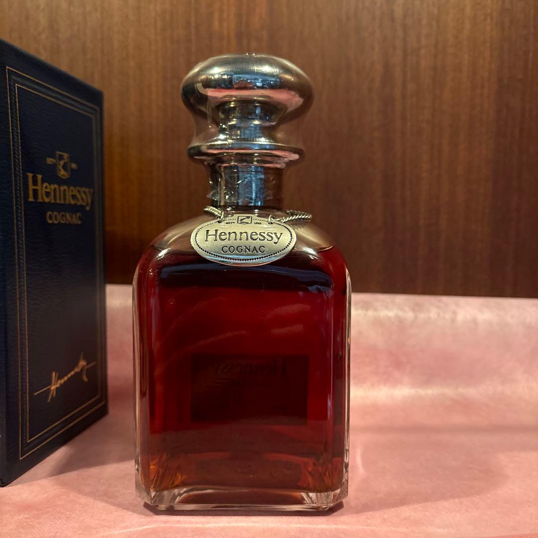 Hennessy ヘネシー コニャック 700ml 40% 未開栓 ブック