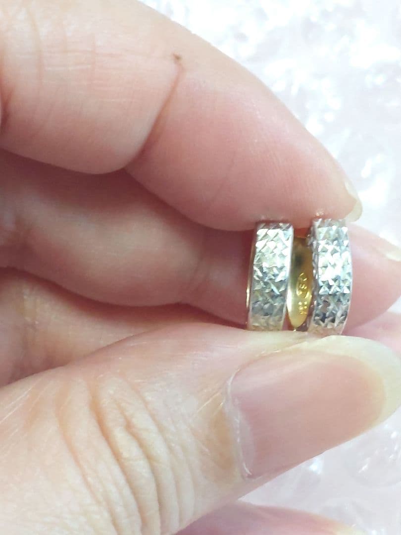 ピアス ユニセックス フープ K18 ホワイト 中折れ 両耳 馬蹄型 レディース