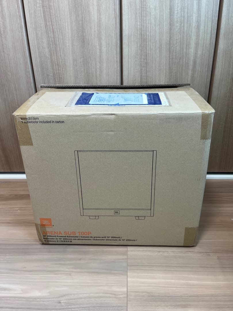 【こまっぷ】JBLのサブウーファー「Arena Sub 100P」