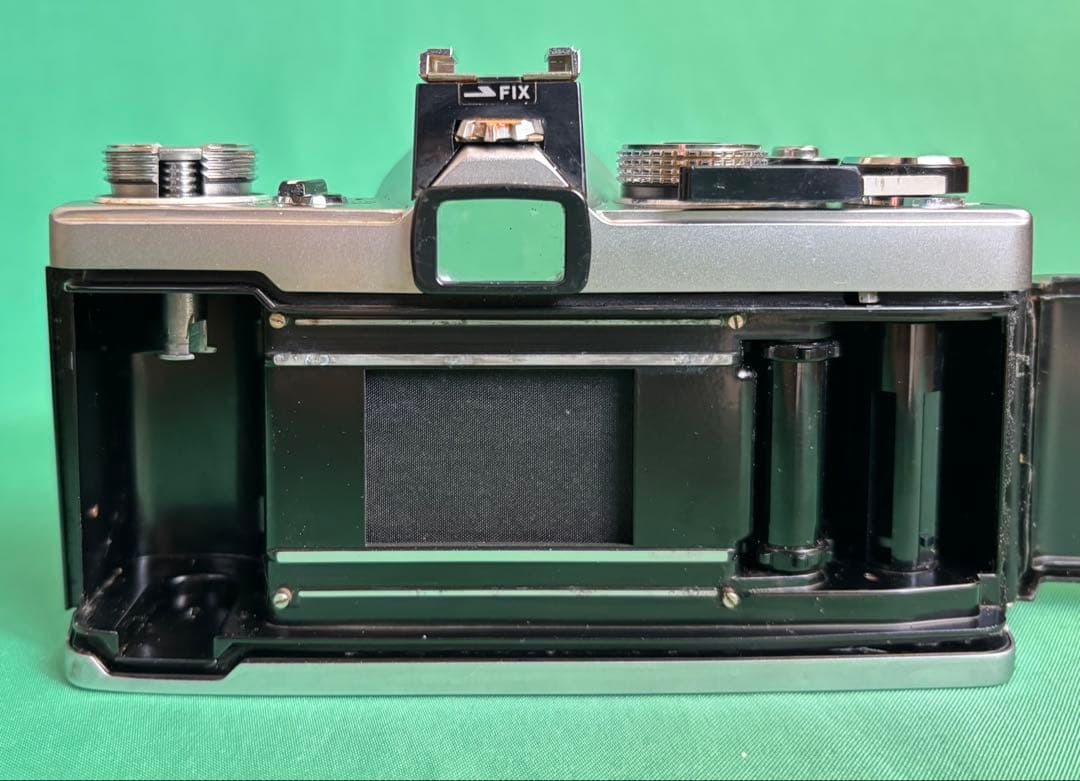 ★ OLYMPUS OM-1 (革ケース付) + ★ 標準50mm F1.4