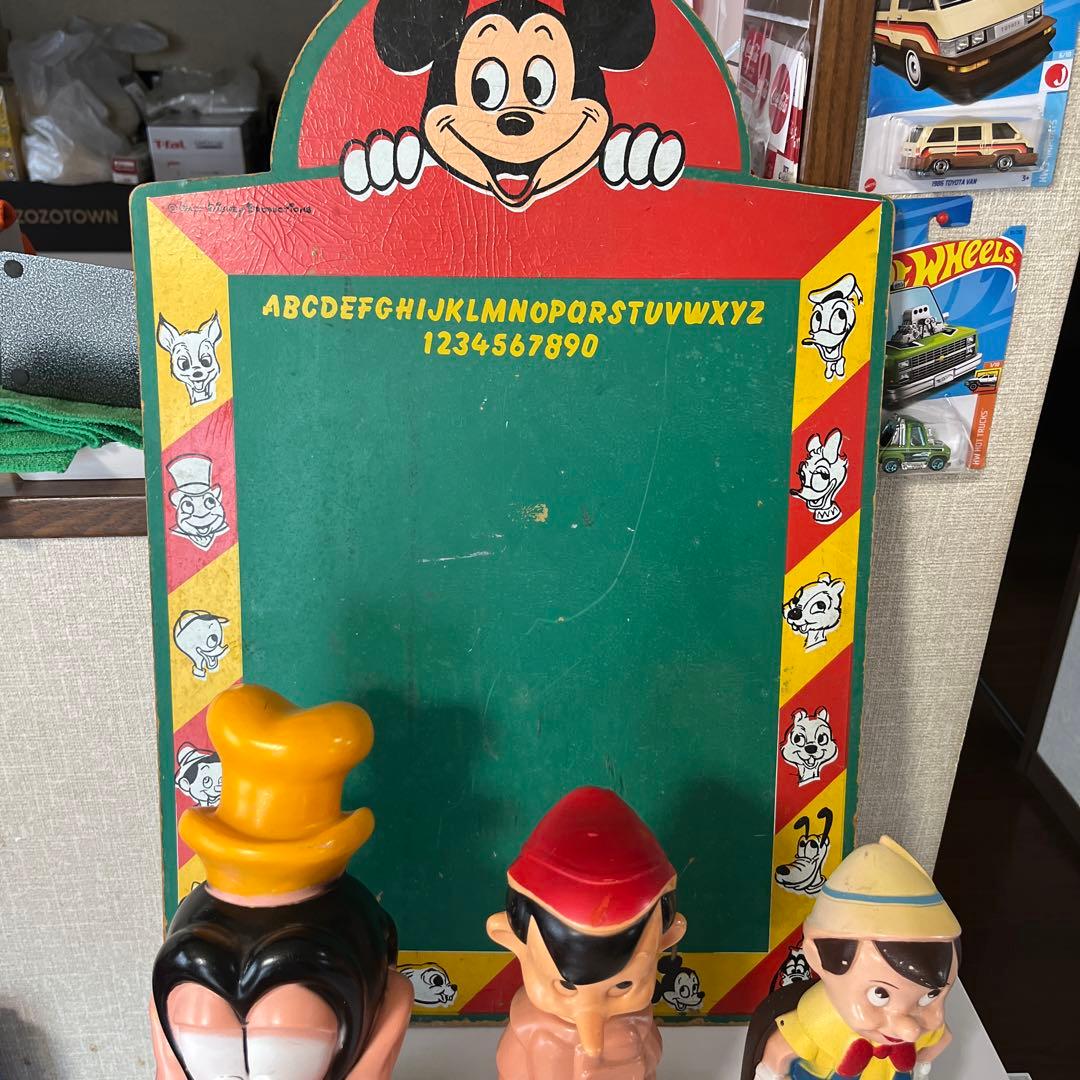 ミッキーマウス　黒板