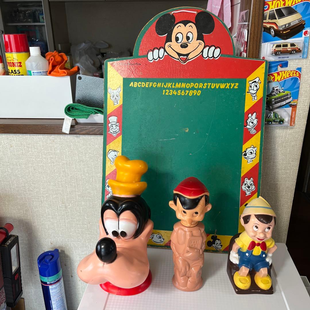 ミッキーマウス　黒板