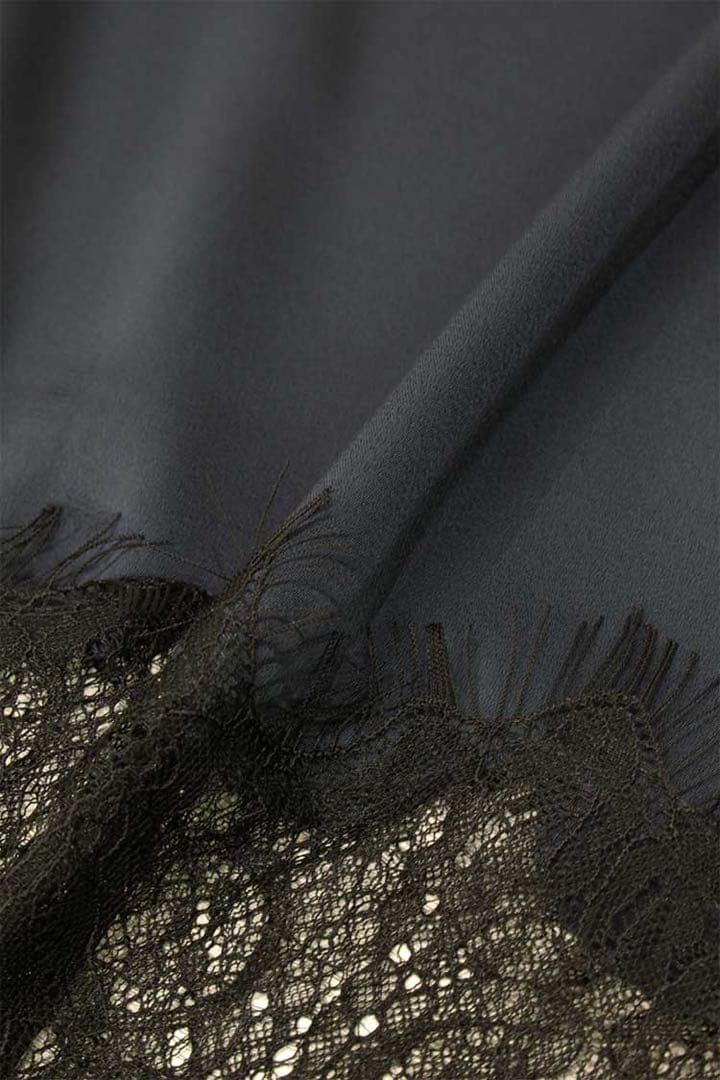 マチャット　ネイビー サテンフレアスカート レース付き