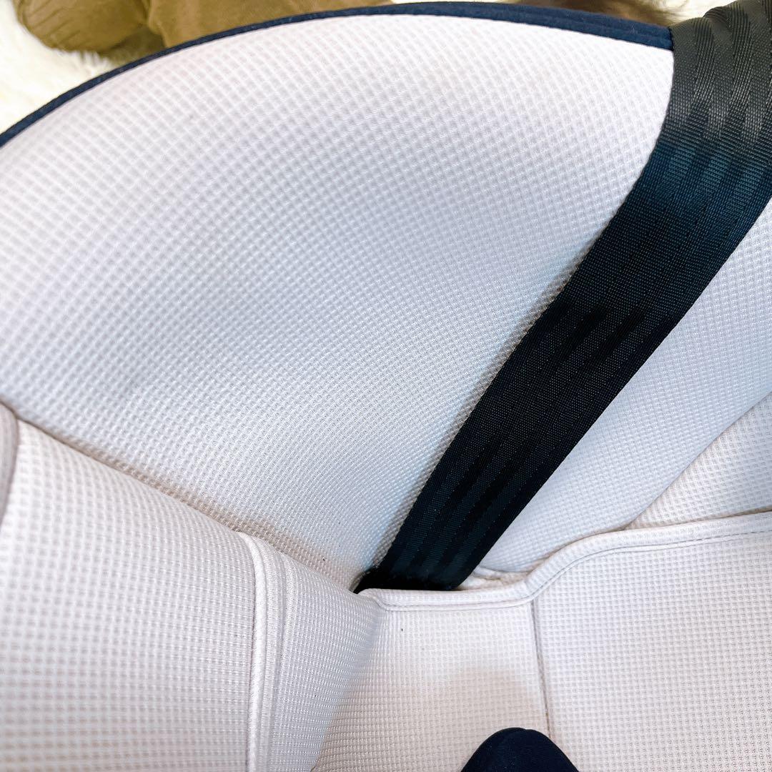 [美品]Combi クルームヴスマートLight ネイビー　isofix