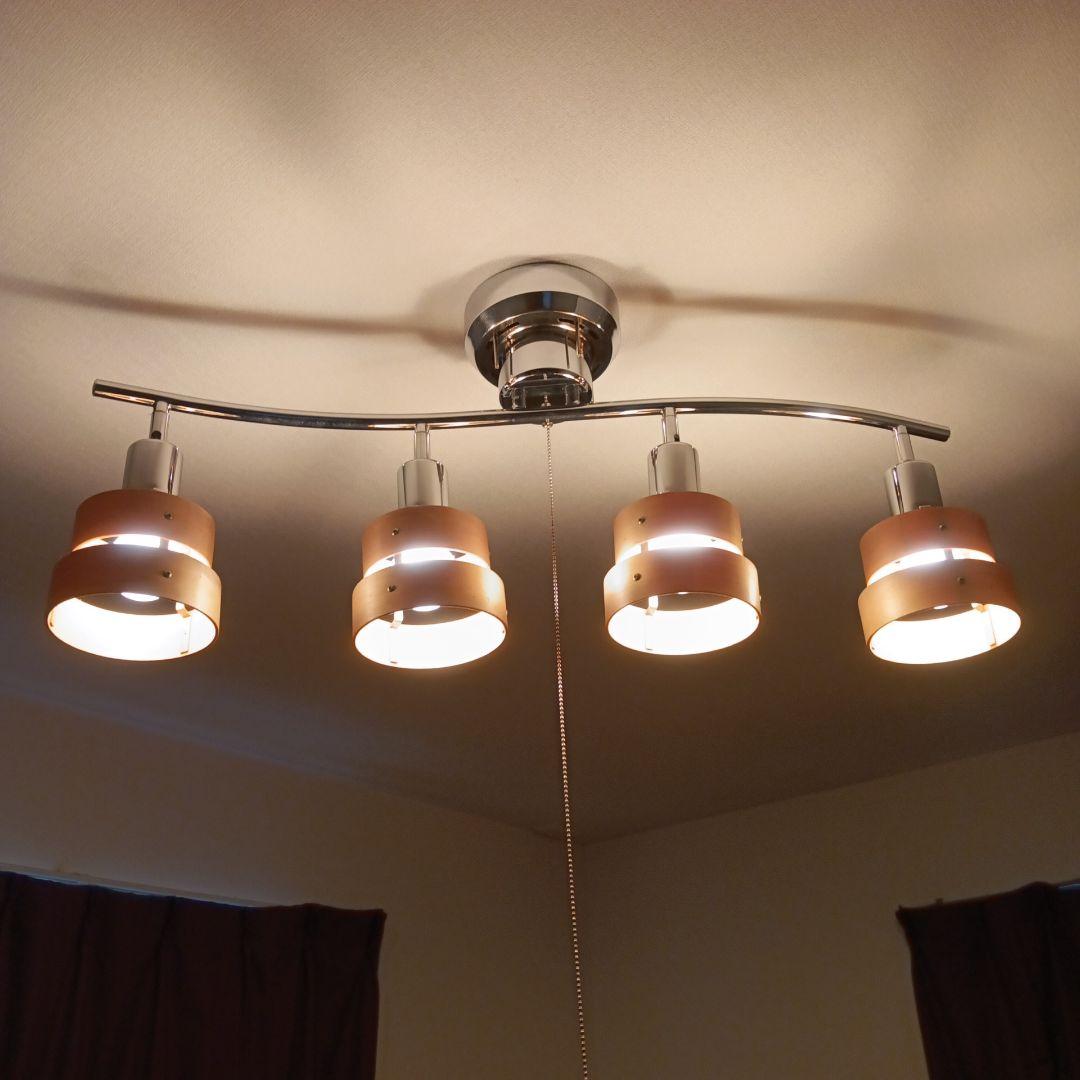 シーリングライト 4灯　2個セット　電球8個付き