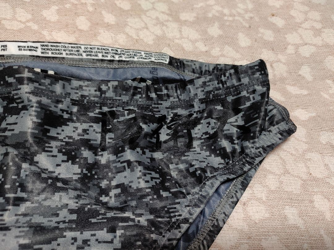 アゴン　agon 防衛大　ブーメラン型水球用水着　男子水球部　ポロパン　競パン