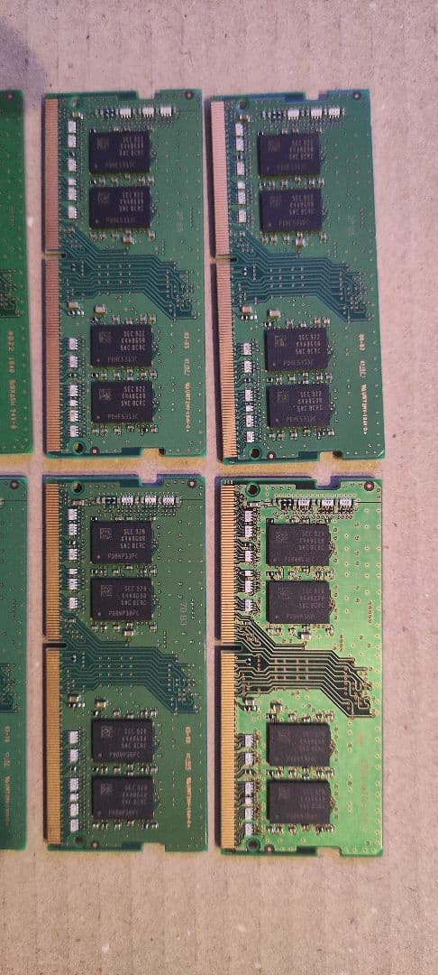 ★*e様 【合計64GB】Samsung DDR4-2400 8GB×8枚　ノー