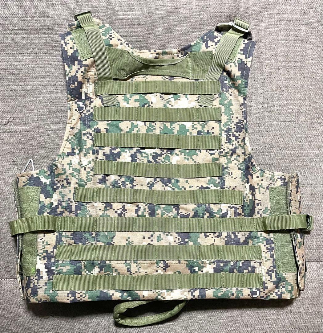 【送料無料】美品 迷彩プレキャリ プレートキャリア サバゲー