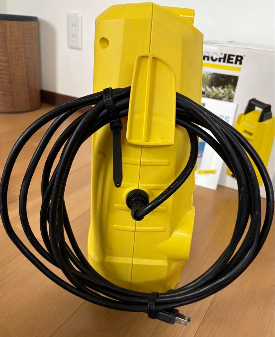 KARCHER 家庭用高圧洗浄機 K 2.020 数回使用　純正洗車セット付き