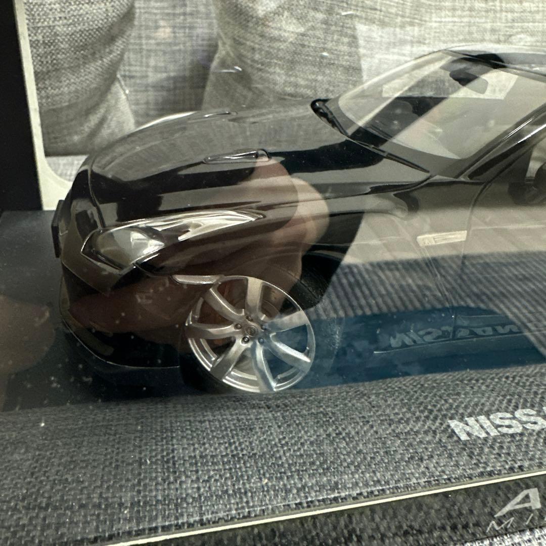 ミニカー AUTOart 1/18 77397NISSAN GT-R SUPER BLAK
