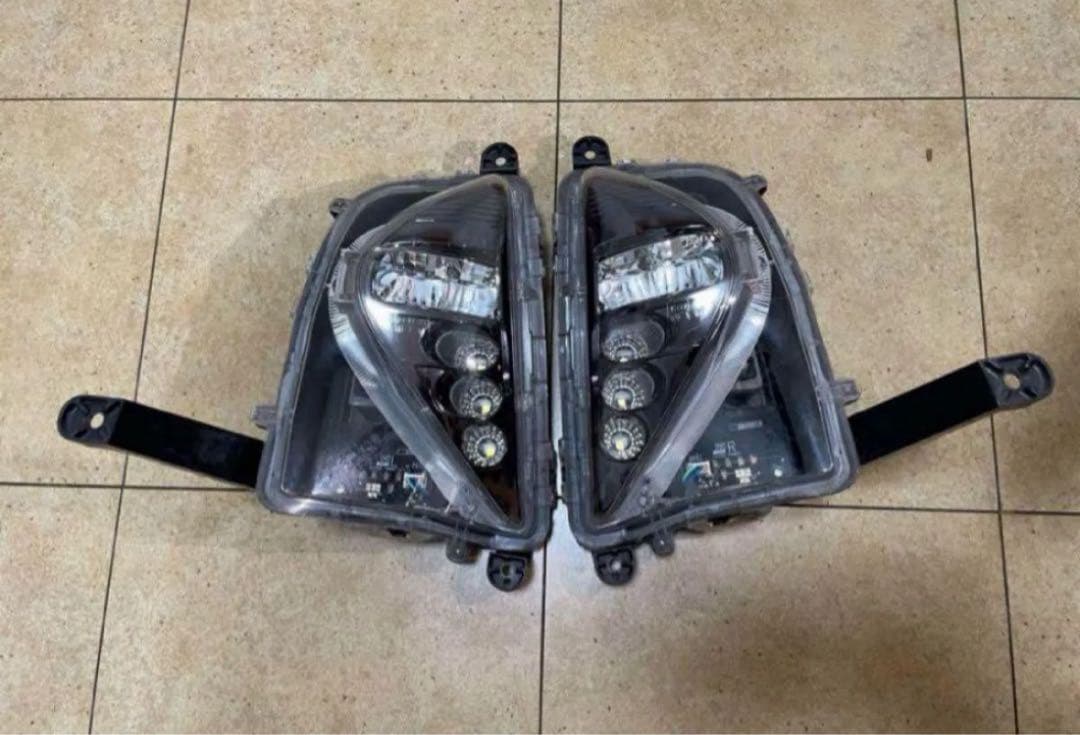 50プリウス 前期 加工フォグランプ インナーブラック