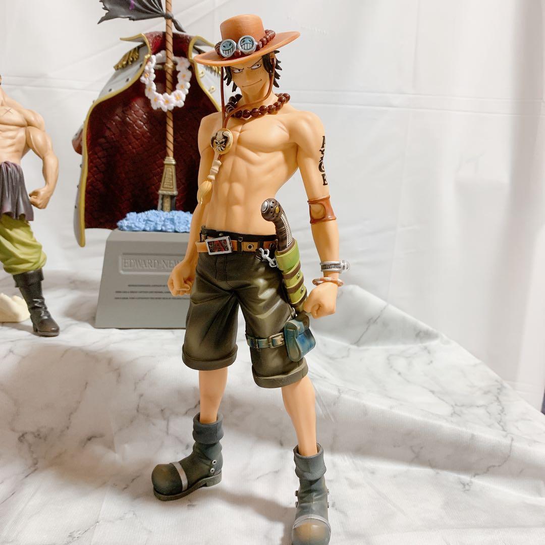 ONEPIECE ワンピース　フィギュア　白ヒゲ　エース　ルフィ　兄弟　墓