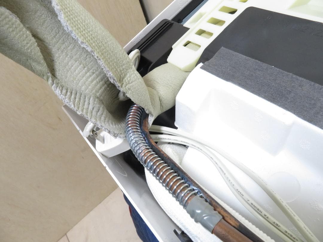 富士通 2022年製 ノクリア ルームエアコン 2.2kW ～9畳 主に6畳