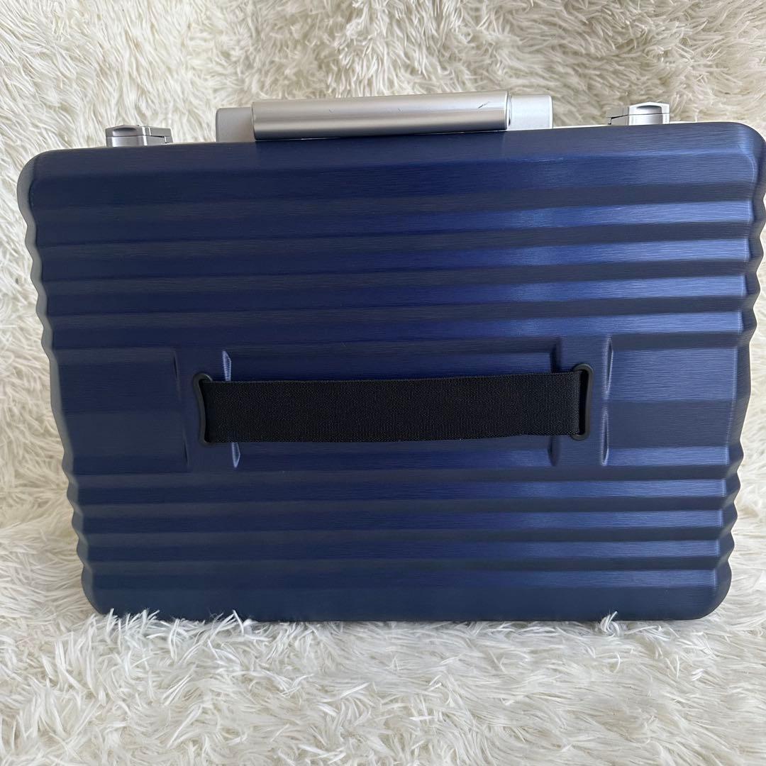 【最終価格美品】レジェンドウォーカーアタッシュケース6604-42ネイビー鍵付
