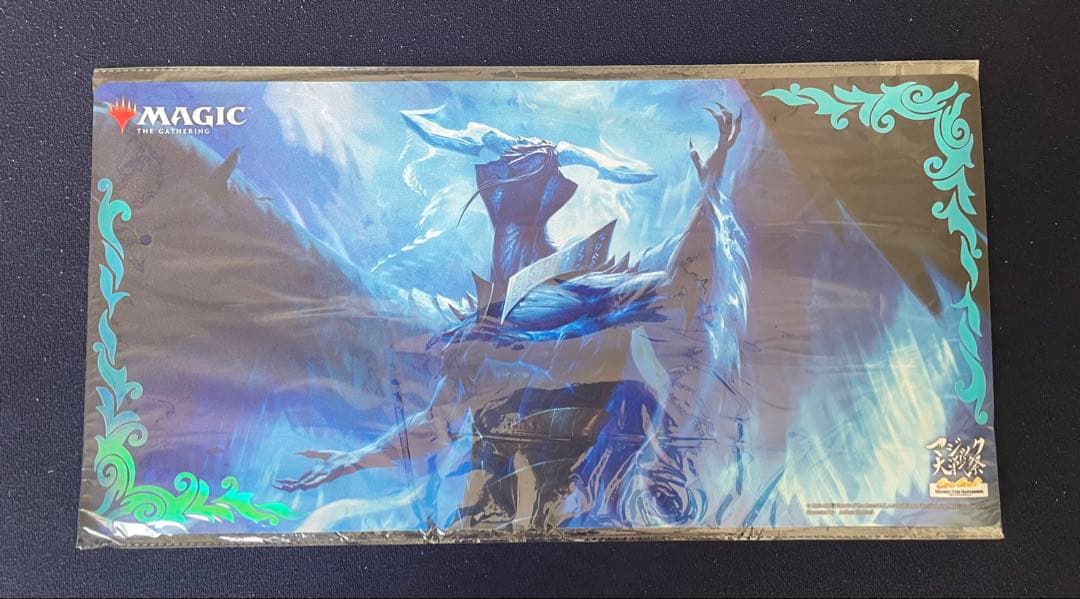 マジック・ザ・ギャザリング　ウギン プレイマット（箔押し）