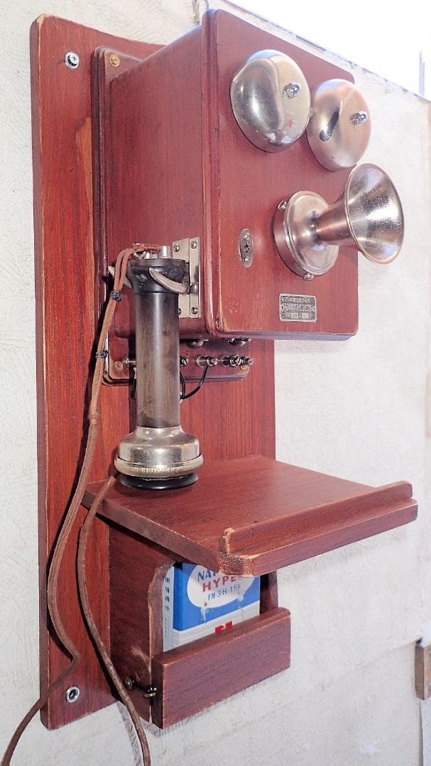 昭和レトロ デルビル磁石式壁掛電話機　ベル（電鈴）鳴ます　アンテーク・インテリア