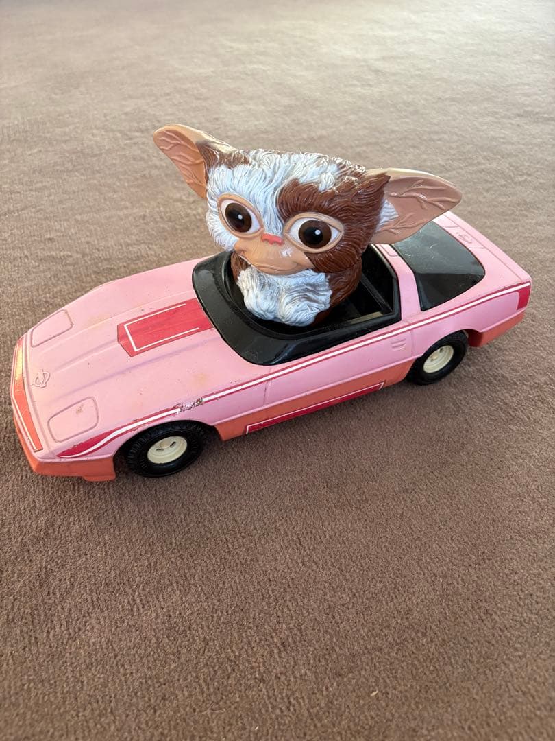 グレムリン ギズモ　ピンク　コルベット　vintage