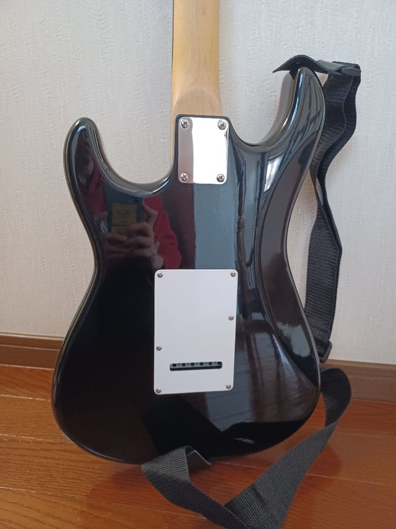 【エレキギター】お値下げしました‼️Mavis 新品同様美品 アンプ、ケース付き