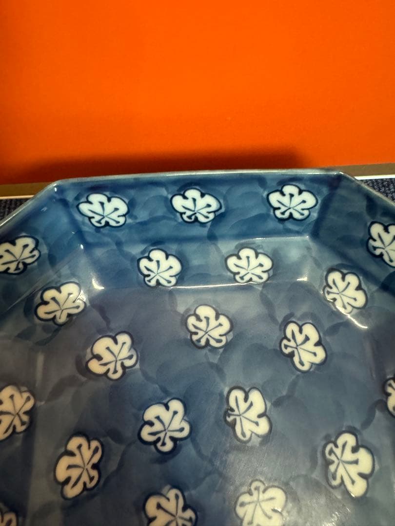 1883 林源右衛門 染付 古染風 梅紋 皿　未使用