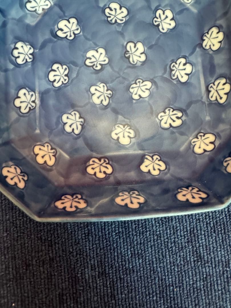 1883 林源右衛門 染付 古染風 梅紋 皿　未使用