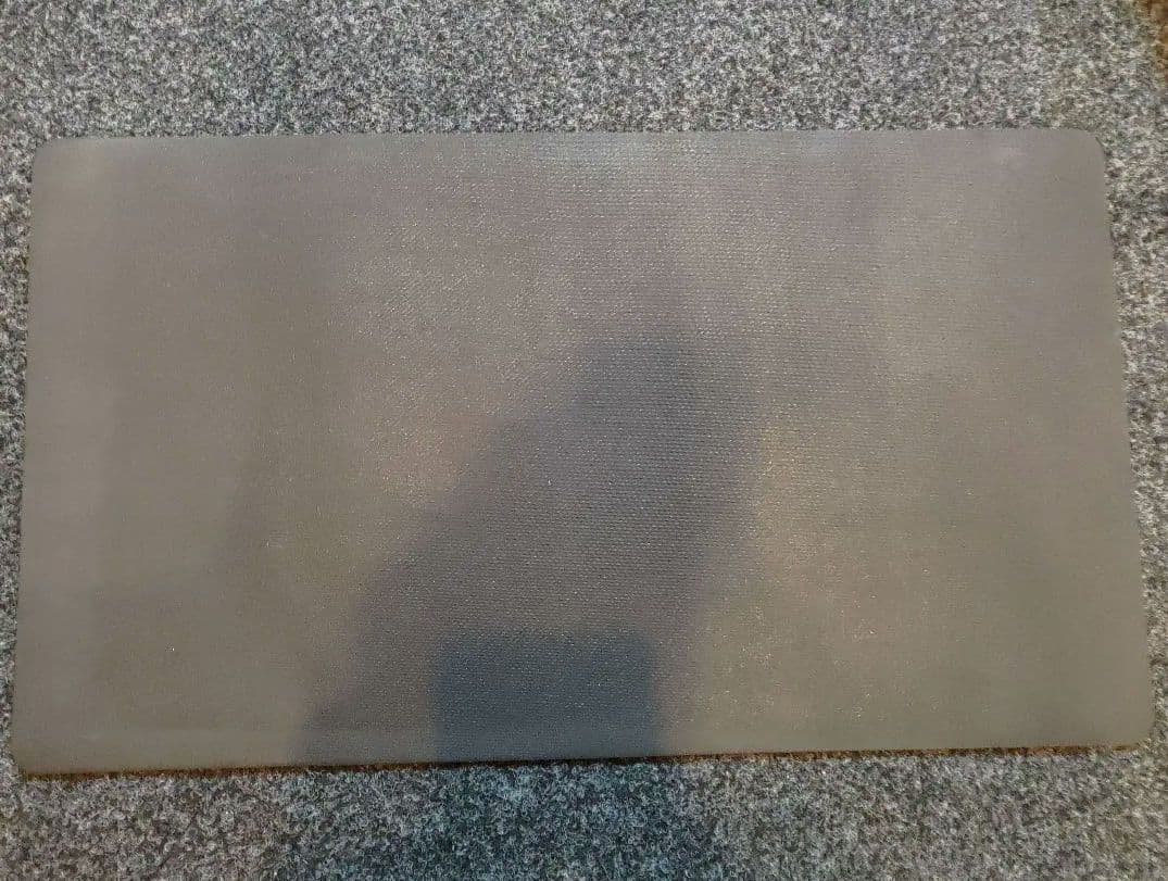 【希少】納墓 Seb McKinnon サイン入り プレイマット mtg