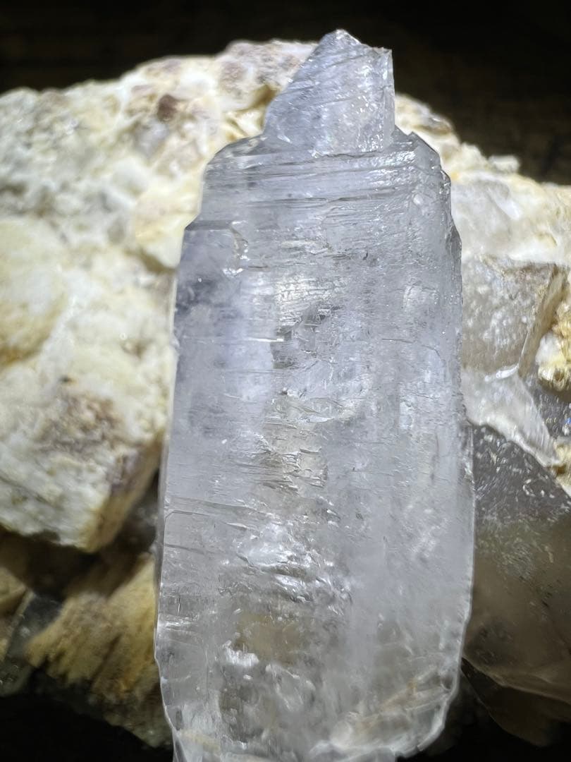 龍脈の精髄シリーズ⭐︎超希少石⭐︎階段状エレスチャル水晶ポイント⭐︎