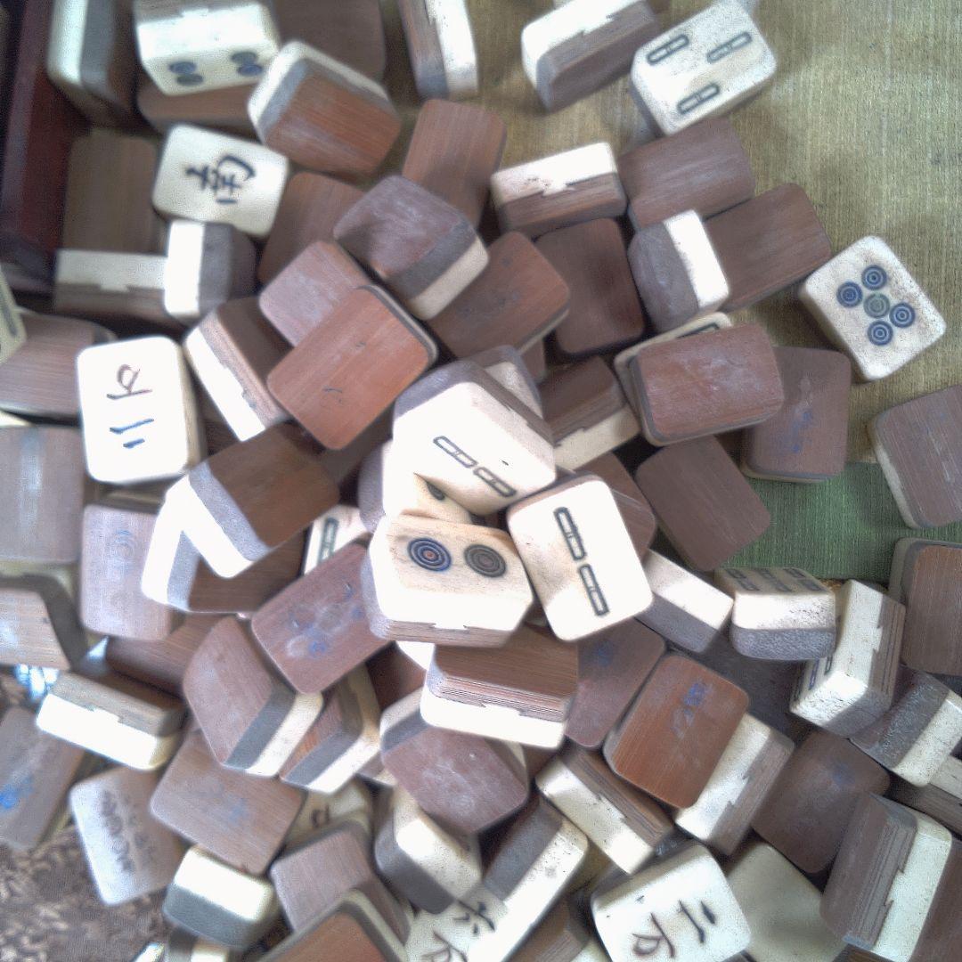 木製麻雀牌セット 収納ボックス付き 蓋無し 汚れ