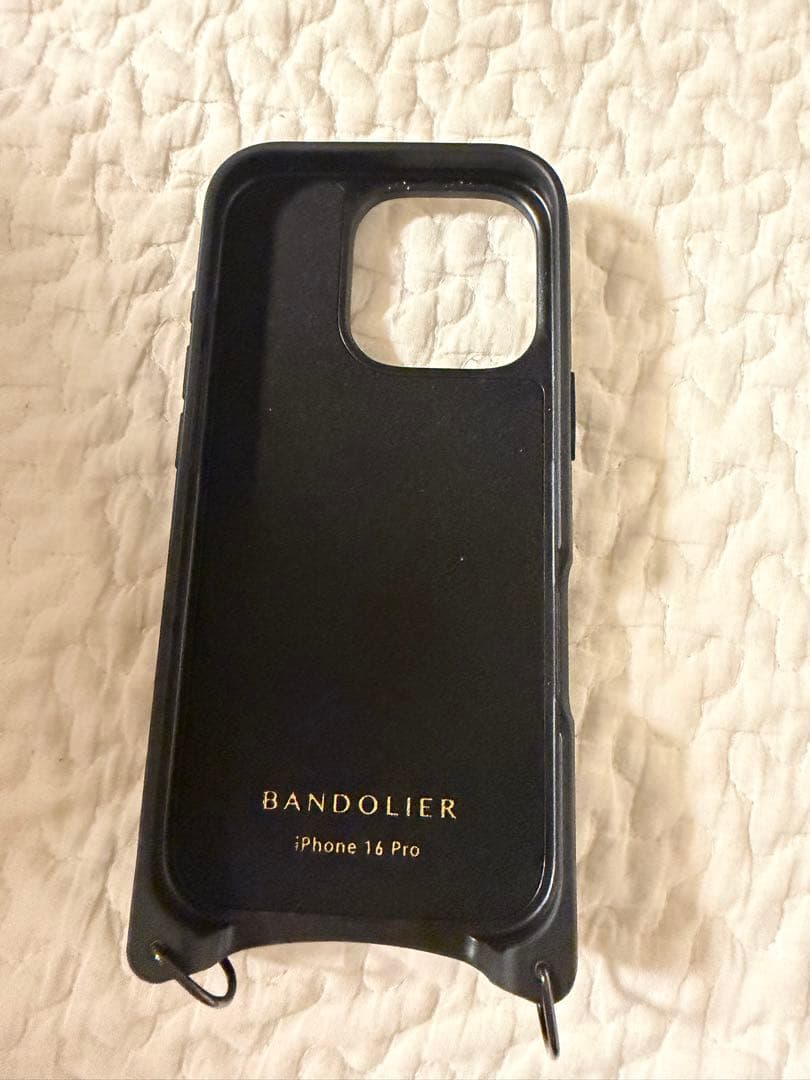 BANDOLIER iPhone 16 Pro ケース ブラック　バンドリヤー