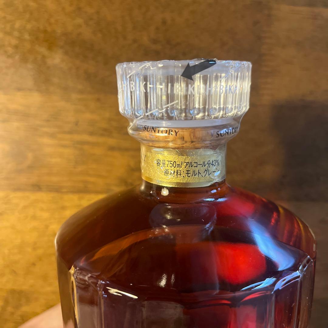 サントリー 響　17年　ゴールドラベル　750ml