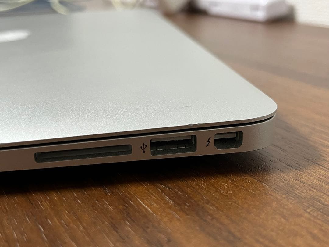 MacBook Air 13インチ Early 2015 128GB シルバー