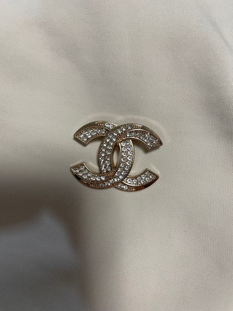 CHANEL ブローチ　ココマーク　ダブルC