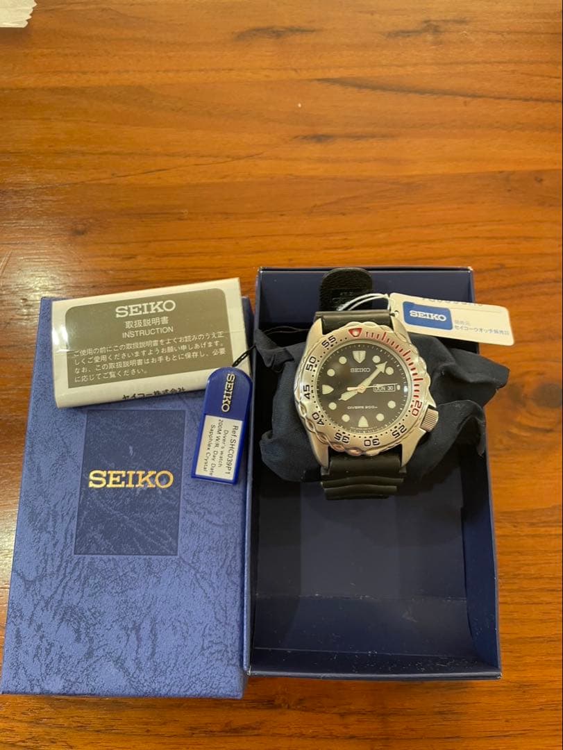 SEIKOダイバーズ　海外モデル　未使用品