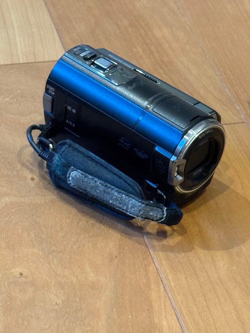 SONY ハンディカム HD プロジェクター機能 バッテリー２個