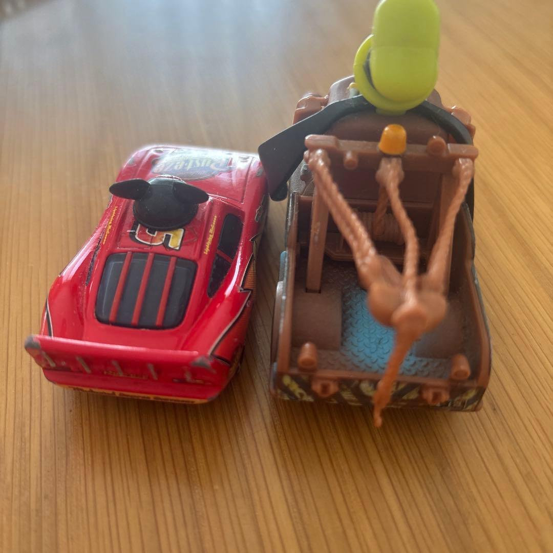 稀少！ライトニング・マックイーンとメーター