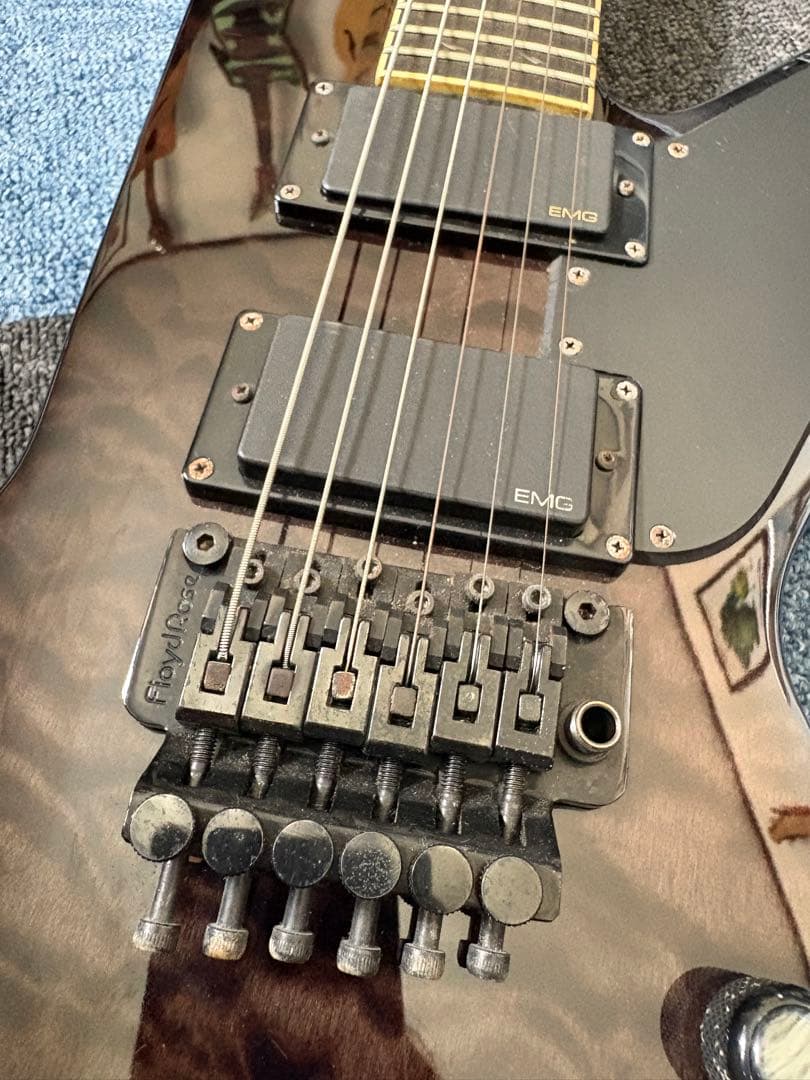 最終値下げ！EPIPHONE Prophecy Futura Custom