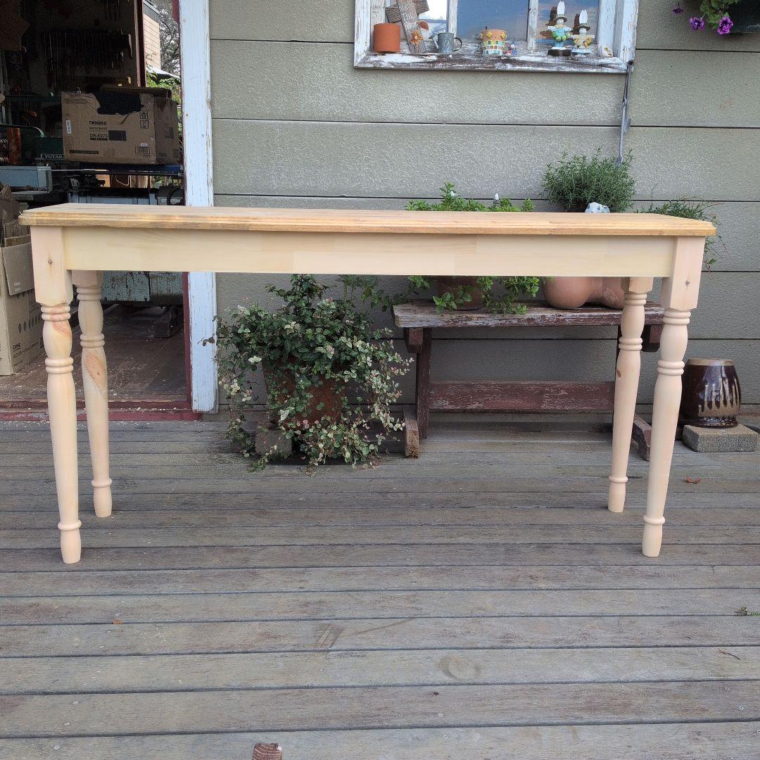 ろくろ脚のテーブル 140cm