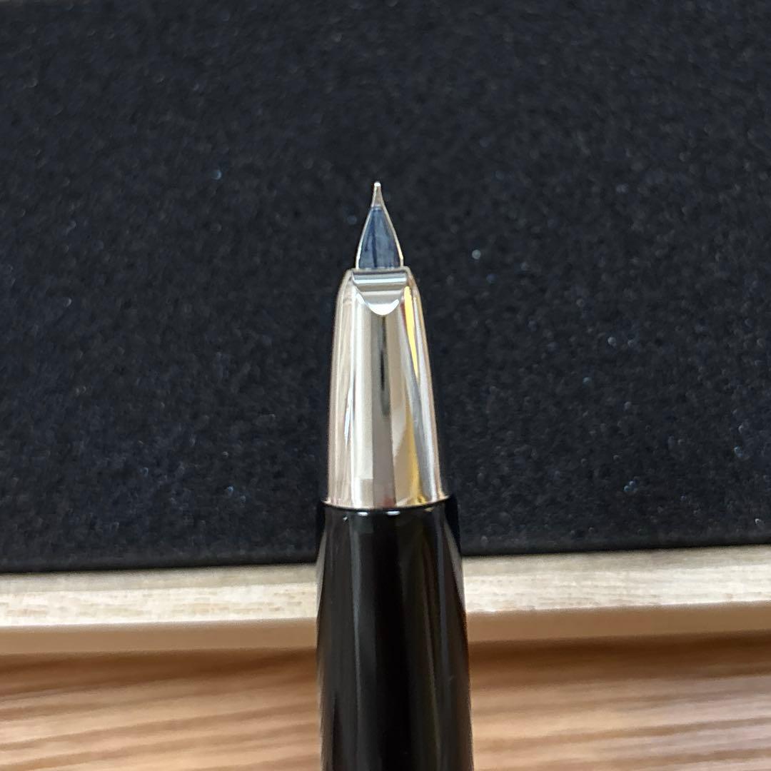 ※最終お値下げ PILOT キャップレス 万年筆 螺鈿 水面 F 細字