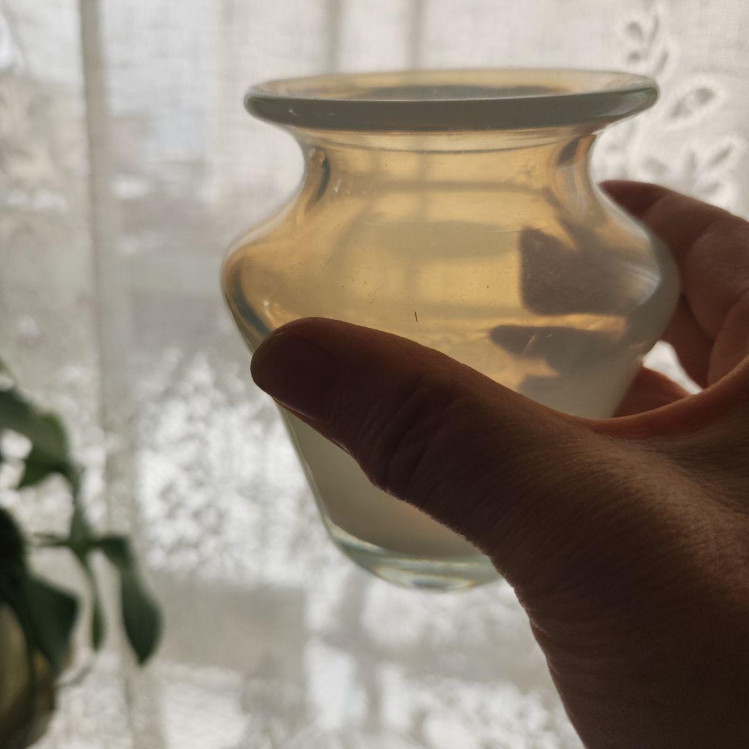 アンティーク　オパールセントフラワーベース