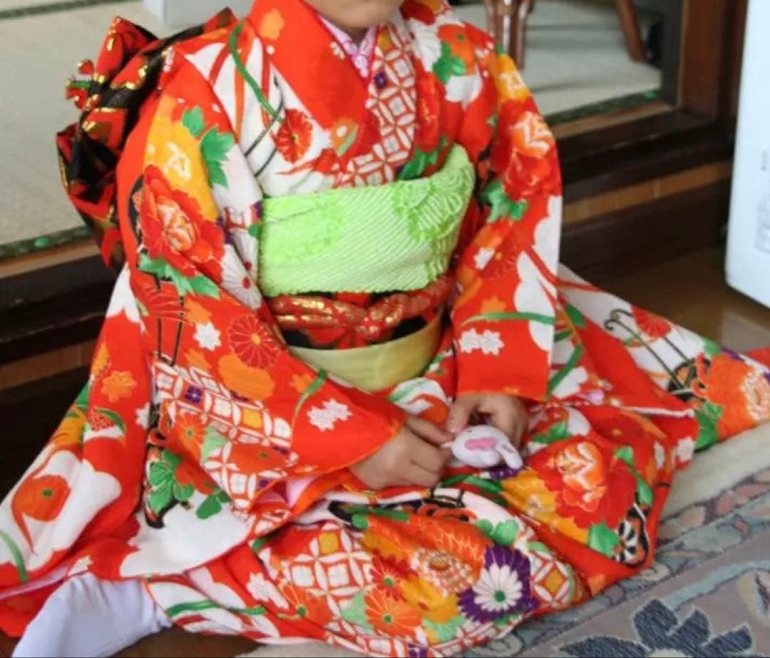 七五三 7歳用子ども着物&帯セット 赤 花柄 昭和レトロ