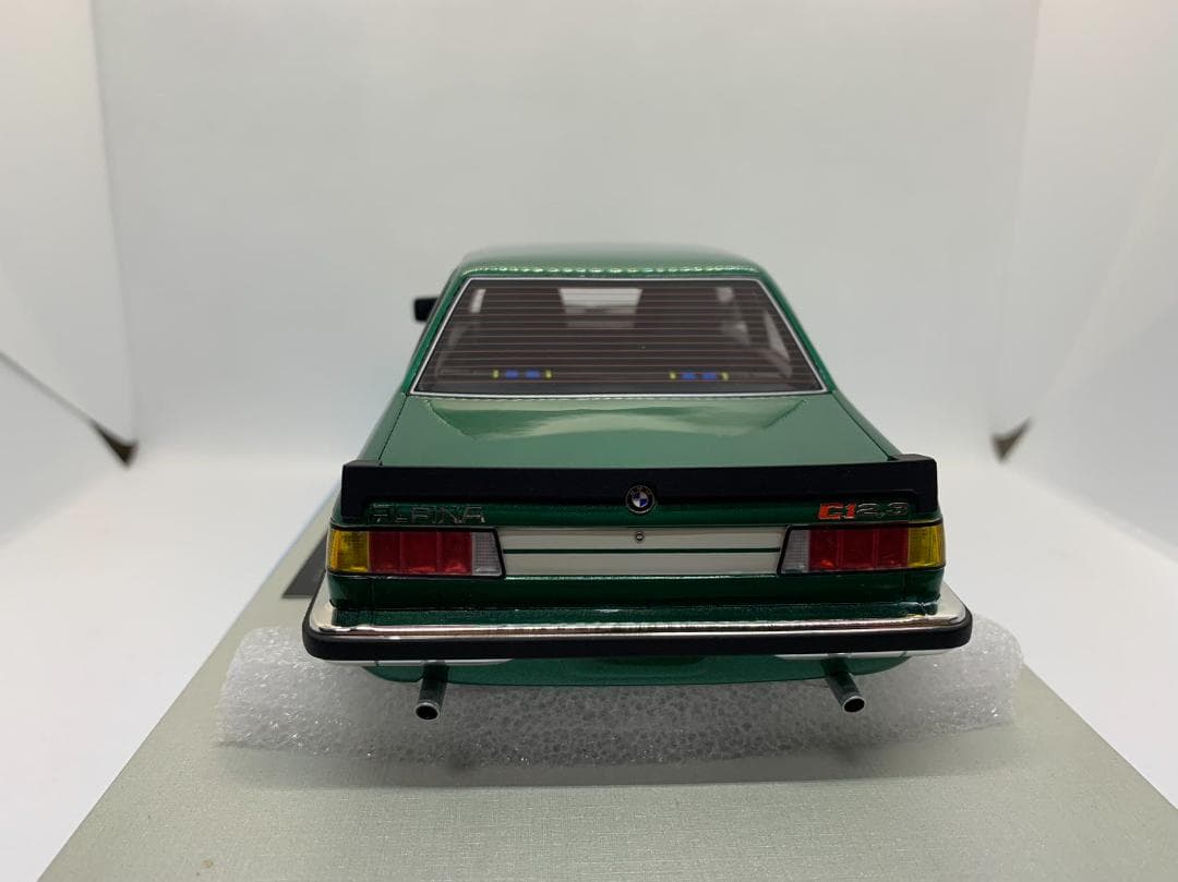 LS 1/18 BMW 323 Alpina 1983 グリーン
