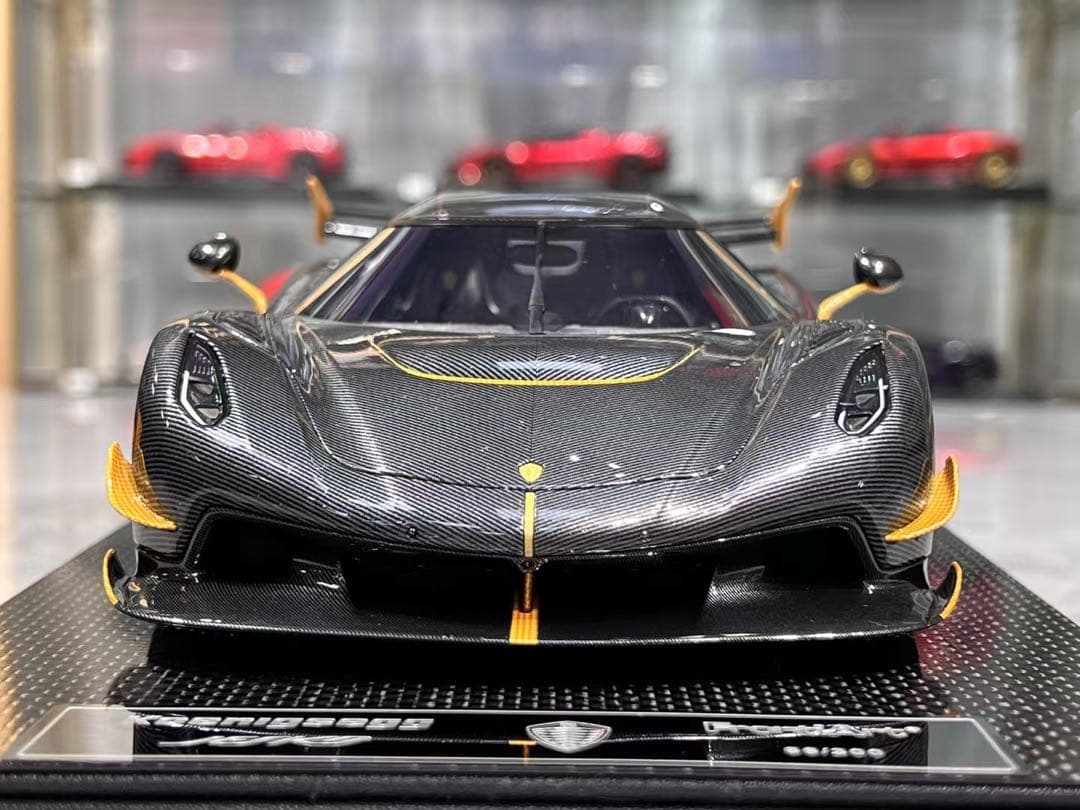 新品 FrontiArt ケーニグセグ jesko ブラックカーボン ミニカー