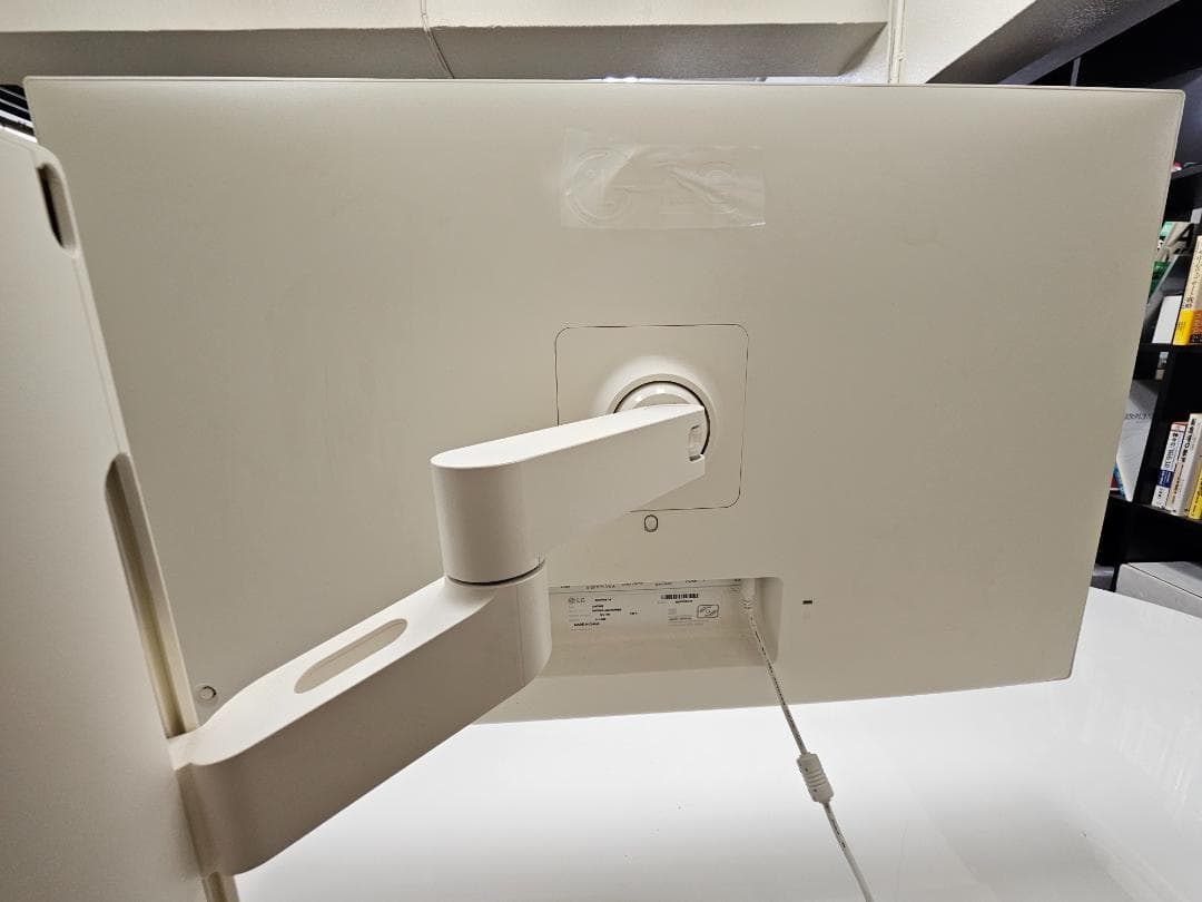 美品 LG 4k SMART Monitor チューナーレスTV 31.5インチ