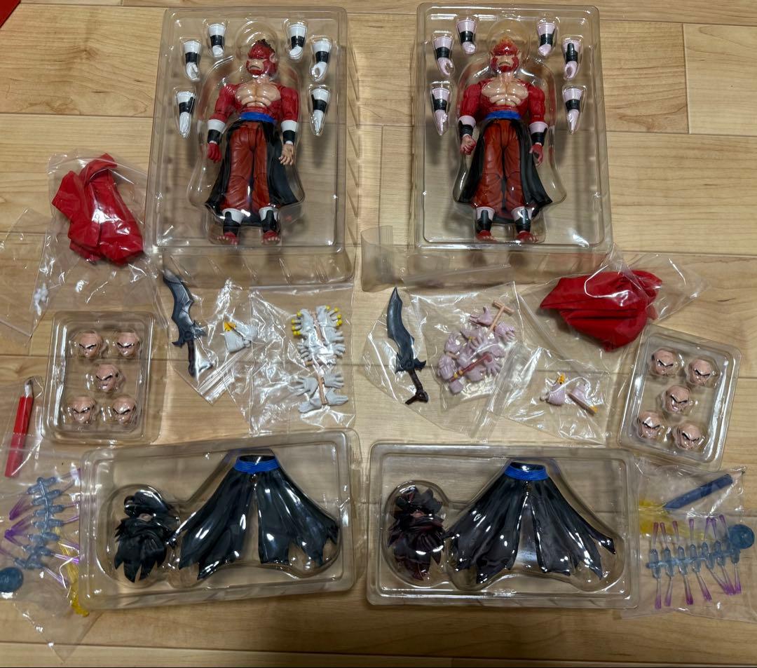 海外 ドラゴンボール スーパーサイヤ人4 ベジット セット フィギュアーツサイズ