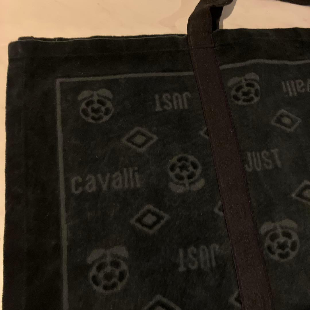 JUST CAVALLI. タオルケット　ブランケット