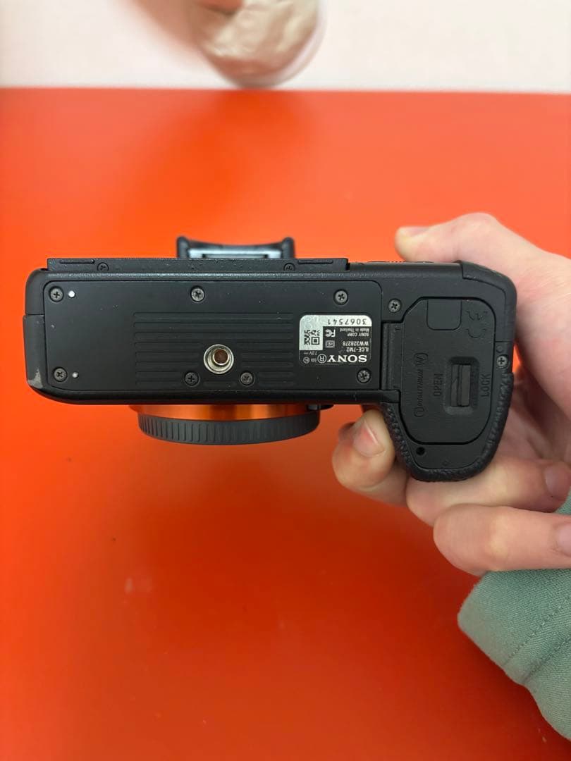 T*g様 SONY α7 II ミラーレスカメラ 本体