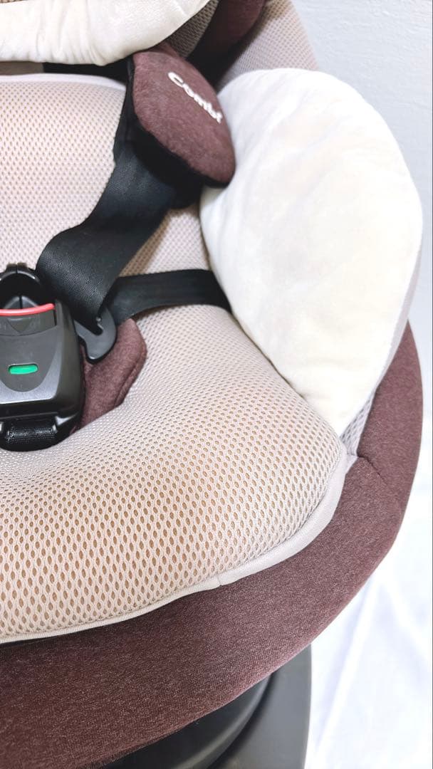 【クッション美品】Combi チャイルドシート THE S ISOFIX
