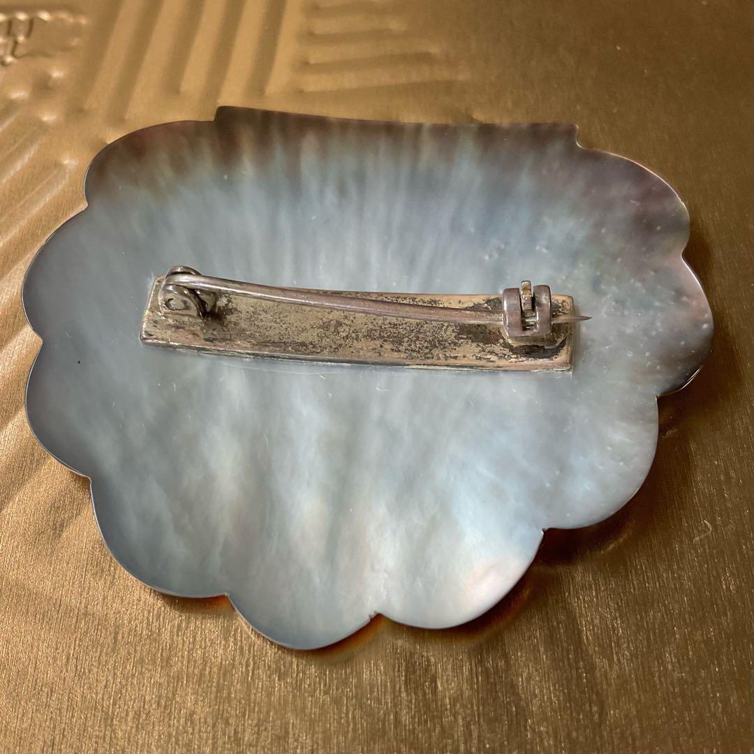 クロチョウ貝大ぶりブローチ　ブラックパールの母貝　大きめ　レトロ シルバー