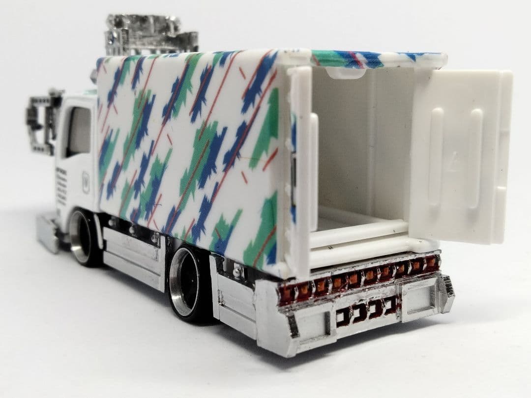 トミカ改造 デコトラ HKS仕様 ☆自作アルミリム ☆深リム ホットウィール