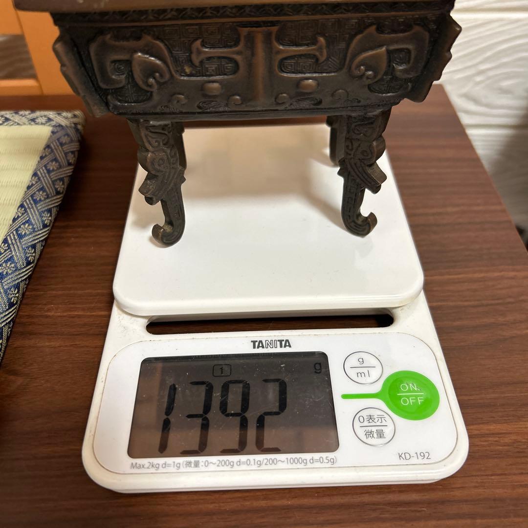 高岡銅器　米田陵山作　鋳銅　獅子摘　四方香炉